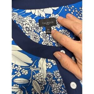 Talbots Plus 2X Blue White Floral Long Sleeve Blouse Button Front Tunic Top